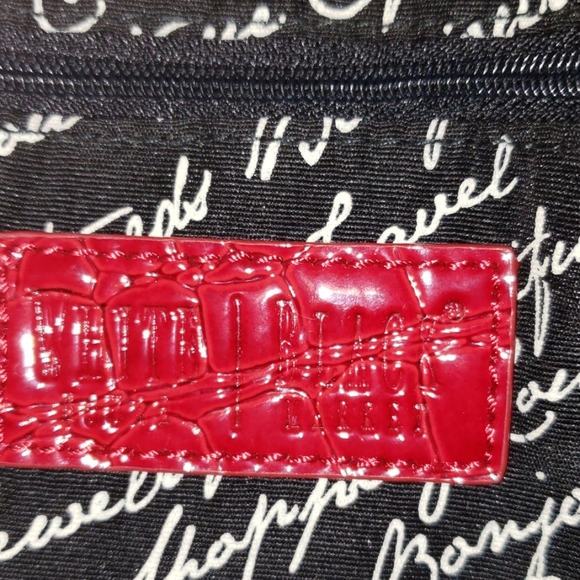 Red Patten Leather Croc Clutch Handbag - Picture 4 of 6